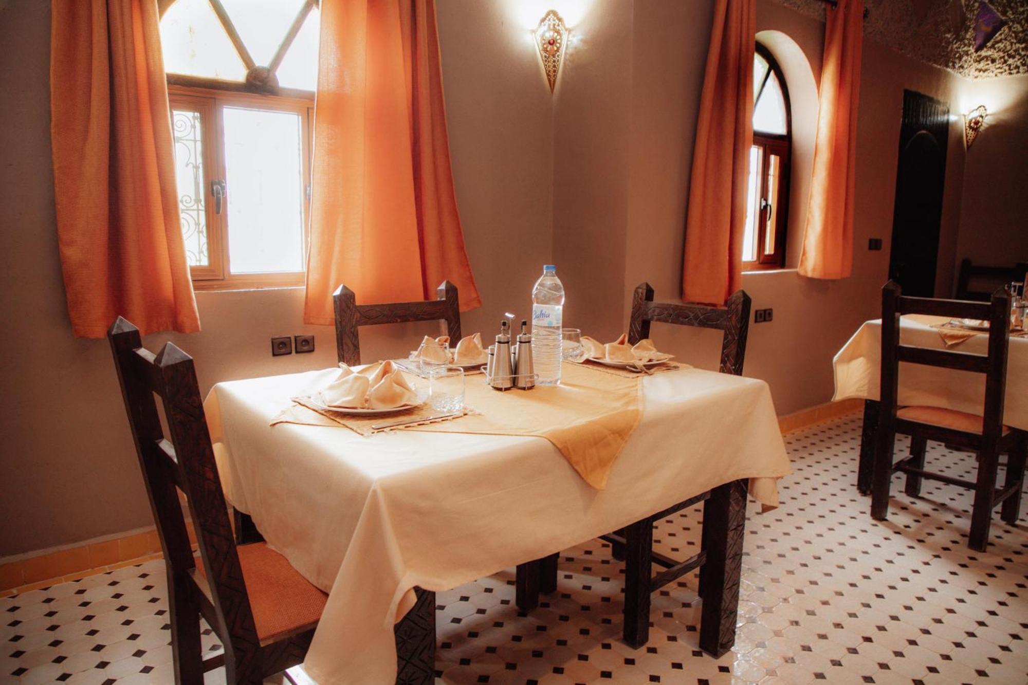Traditional Riad Merzouga Dunes Εξωτερικό φωτογραφία