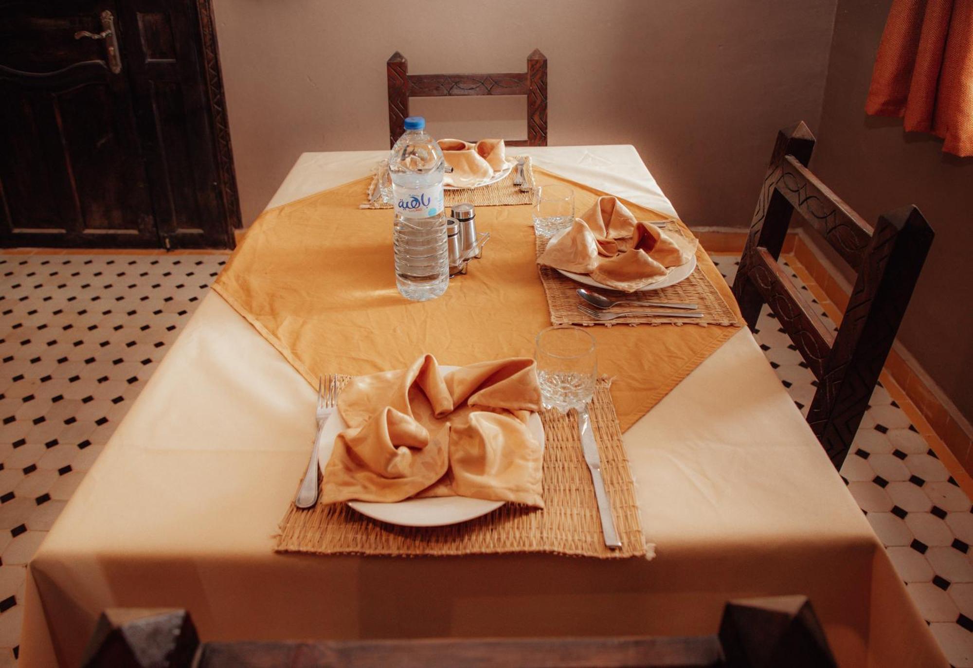Traditional Riad Merzouga Dunes Εξωτερικό φωτογραφία