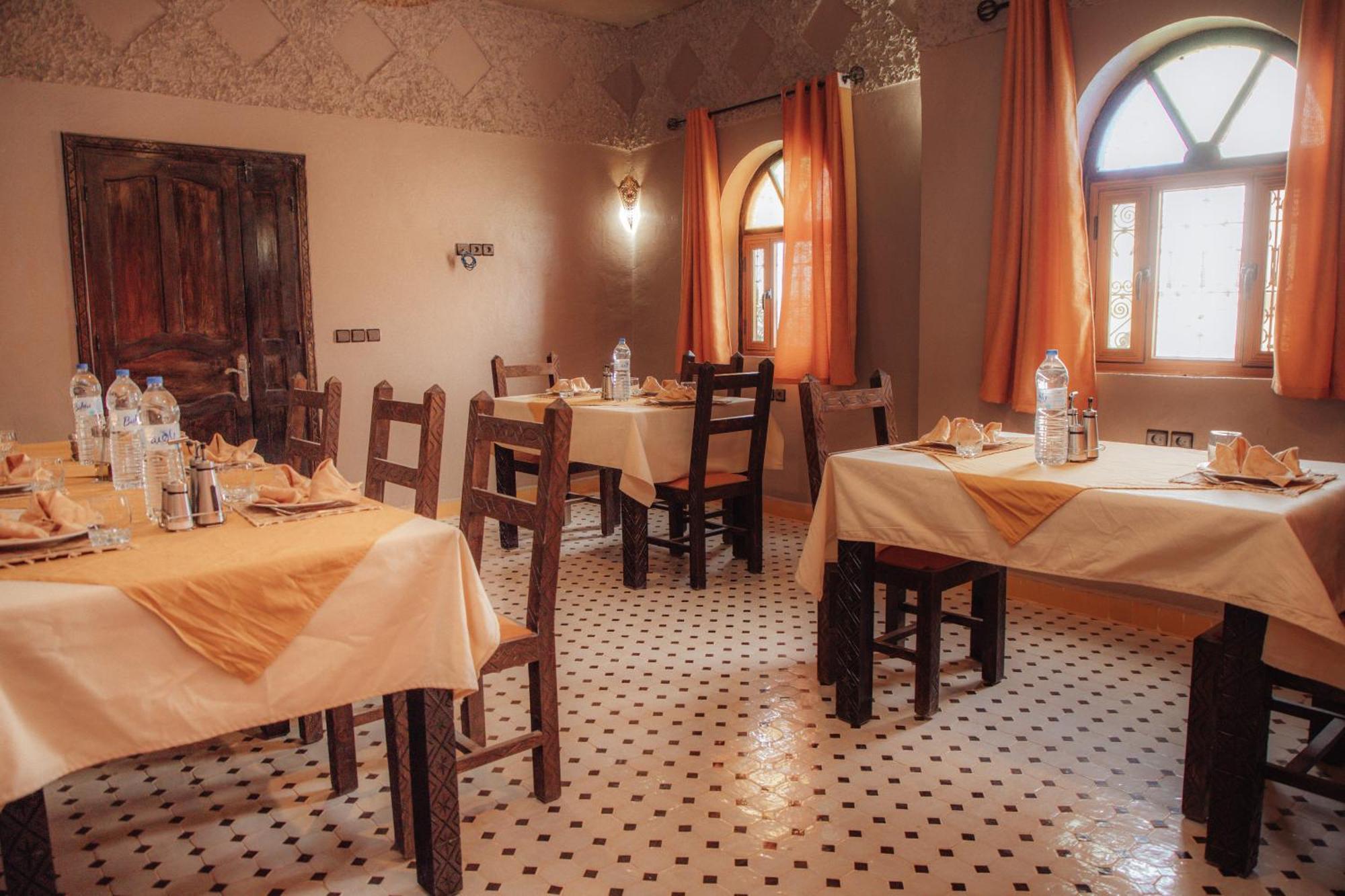 Traditional Riad Merzouga Dunes Εξωτερικό φωτογραφία