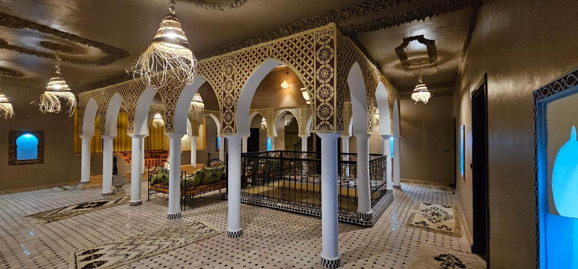 Traditional Riad Merzouga Dunes Εξωτερικό φωτογραφία